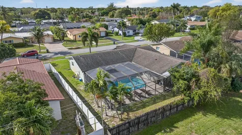 4451 NW 7th Street Coconut Creek FL 33066