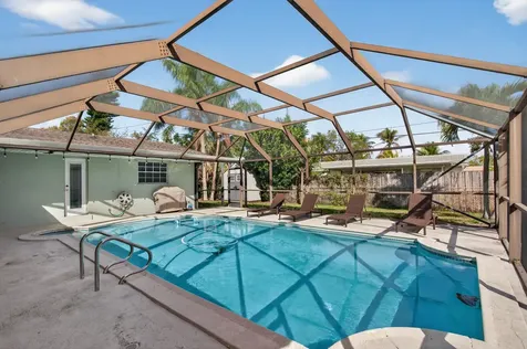 4451 NW 7th Street Coconut Creek FL 33066