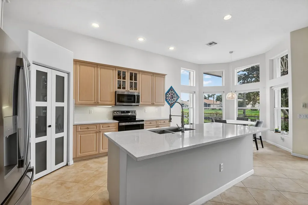 7387 Morocca Lake Drive Delray Beach FL 33446