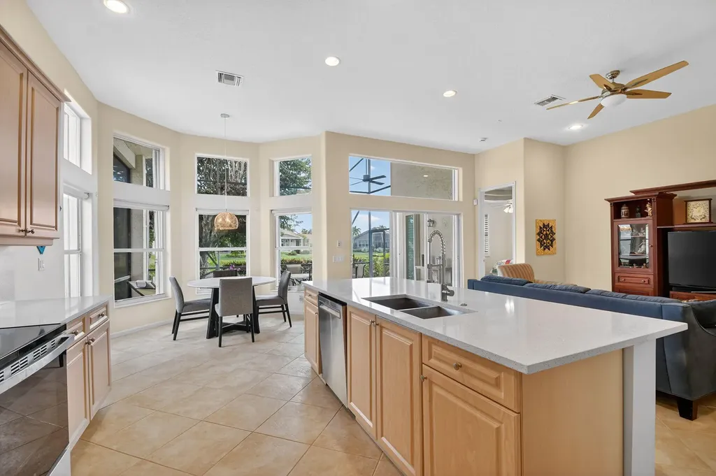 7387 Morocca Lake Drive Delray Beach FL 33446