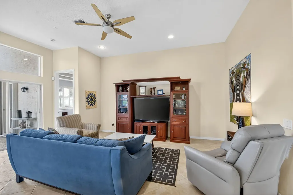7387 Morocca Lake Drive Delray Beach FL 33446