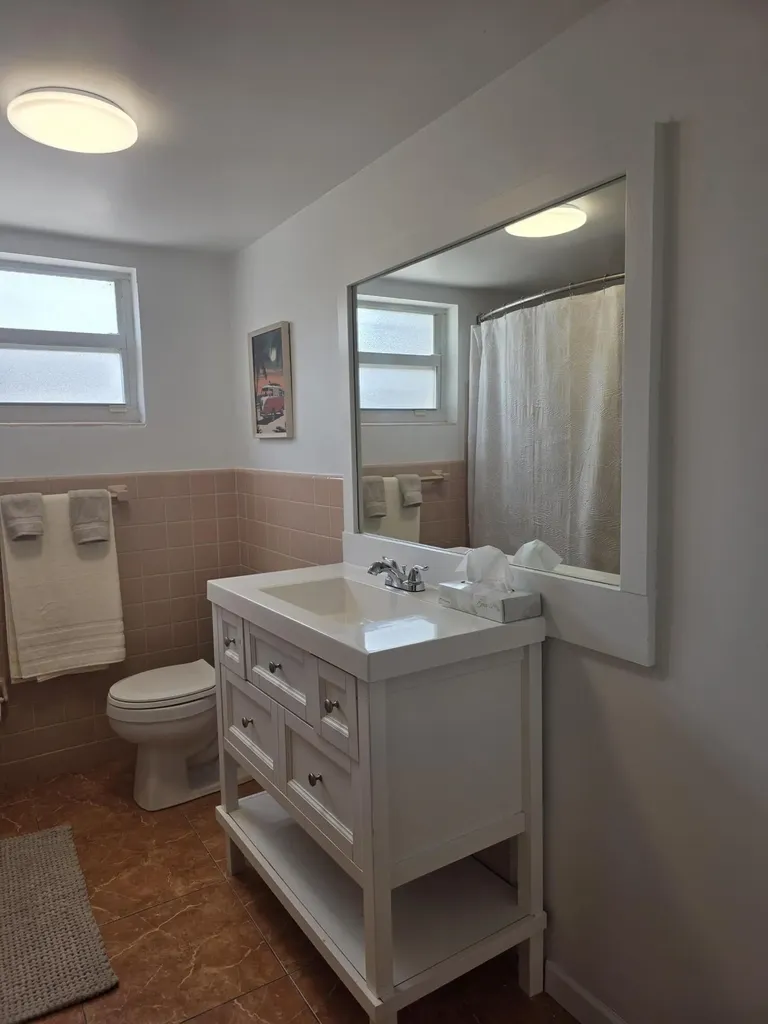 911 N Federal Highway Lake Worth Beach FL 33460