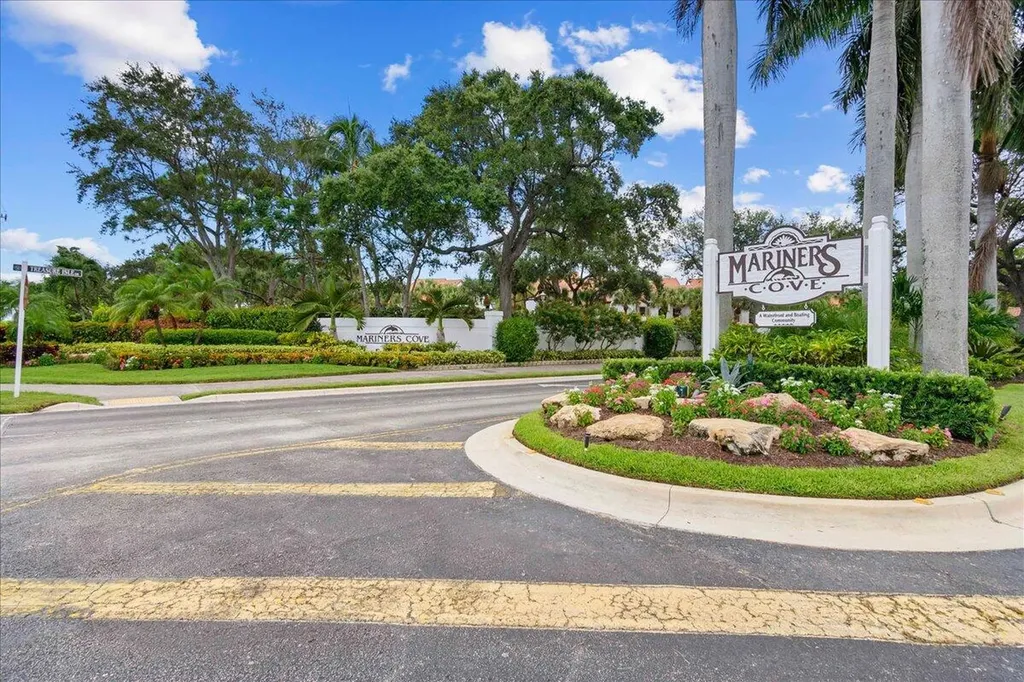2359 Treasure Isle Drive Palm Beach Gardens FL 33410