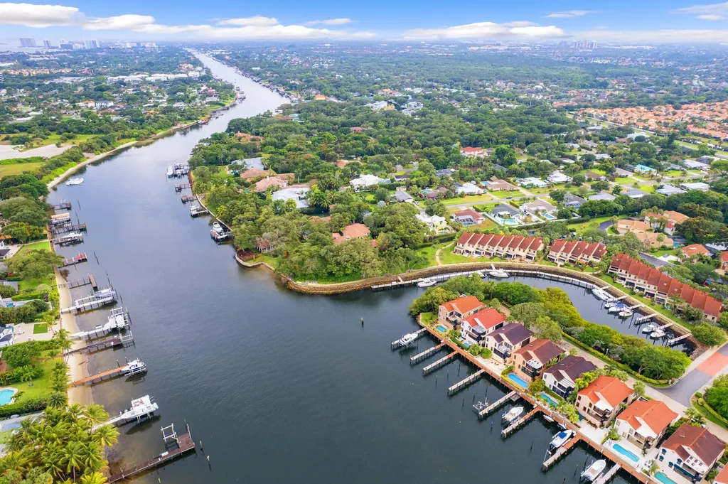 2359 Treasure Isle Drive Palm Beach Gardens FL 33410
