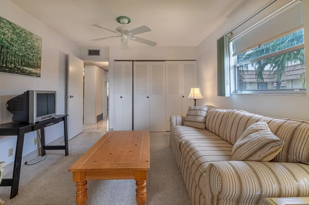 141 Saxony C Terrace Delray Beach FL 33446