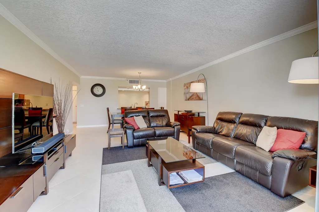 4748 S Ocean Boulevard Highland Beach FL 33487
