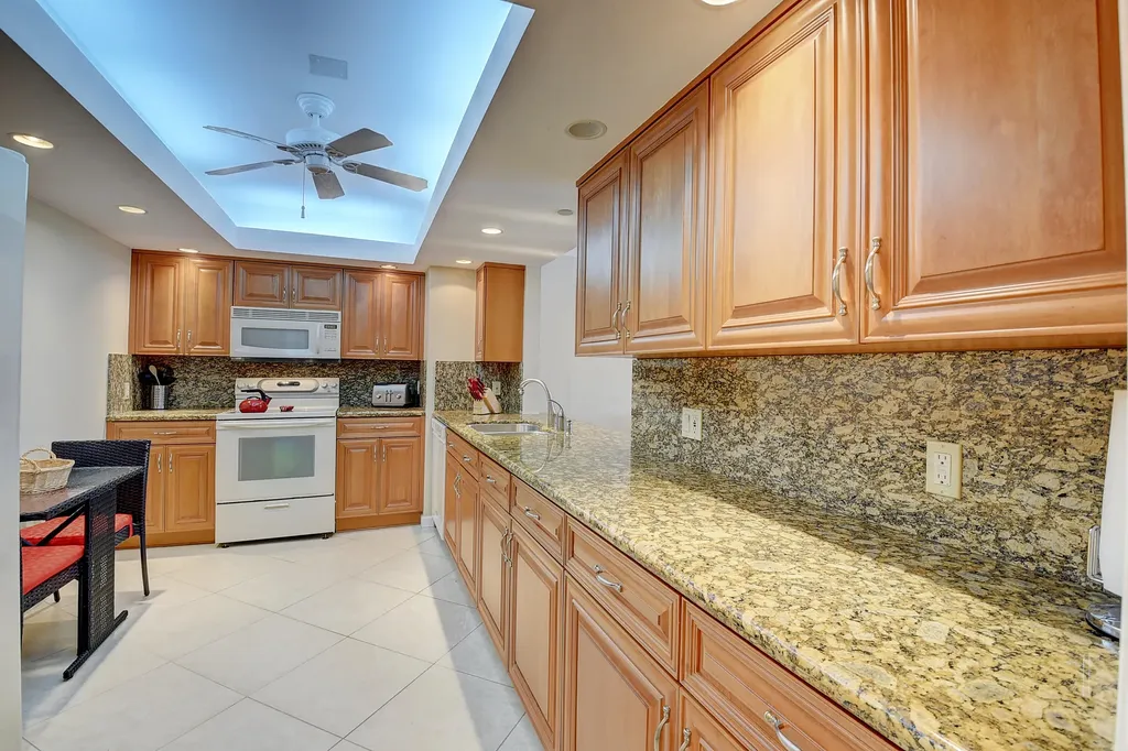 4748 S Ocean Boulevard Highland Beach FL 33487