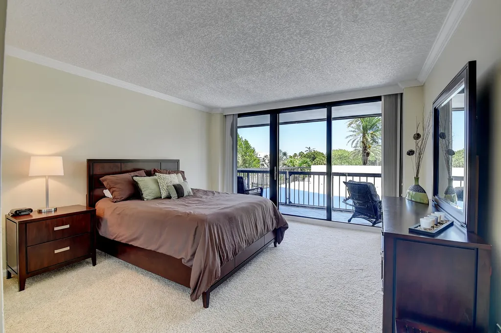 4748 S Ocean Boulevard Highland Beach FL 33487