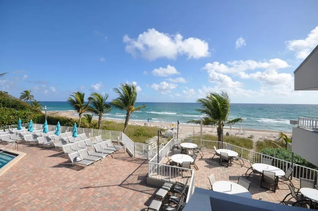 4748 S Ocean Boulevard Highland Beach FL 33487