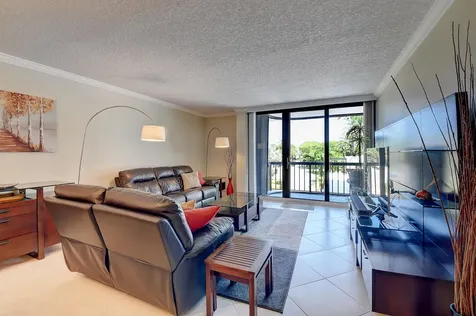 4748 S Ocean Boulevard Highland Beach FL 33487