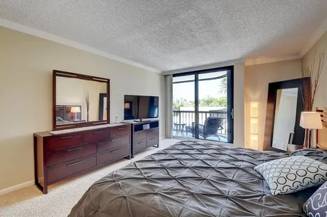 4748 S Ocean Boulevard Highland Beach FL 33487