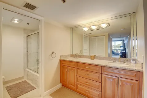 4748 S Ocean Boulevard Highland Beach FL 33487