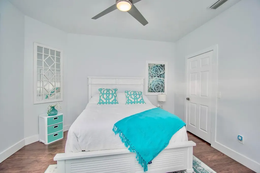 2302 NW 66th Drive Boca Raton FL 33496
