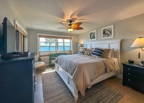 4440 NE Sandpebble Trace Stuart FL 34996