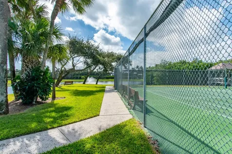 4440 NE Sandpebble Trace Stuart FL 34996