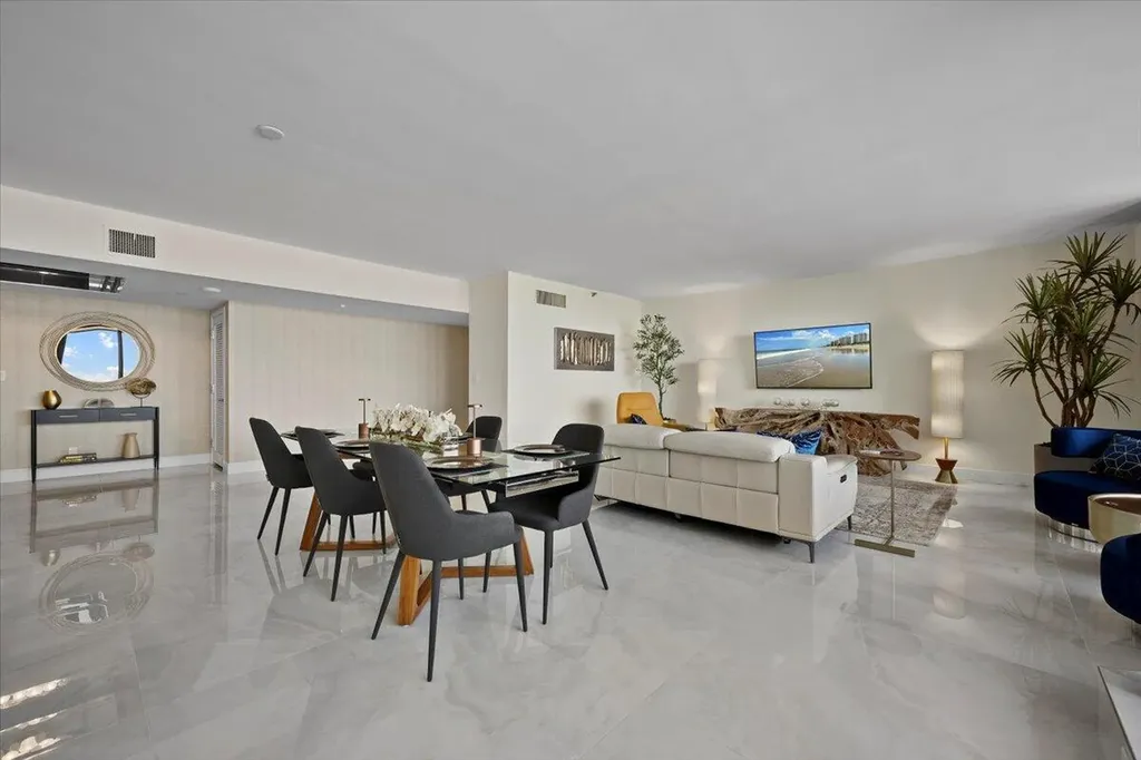 100 Lakeshore Drive North Palm Beach FL 33408
