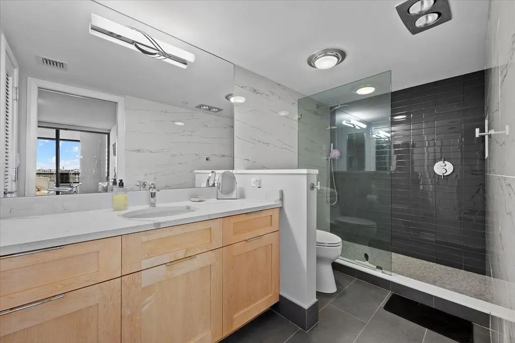 100 Lakeshore Drive North Palm Beach FL 33408