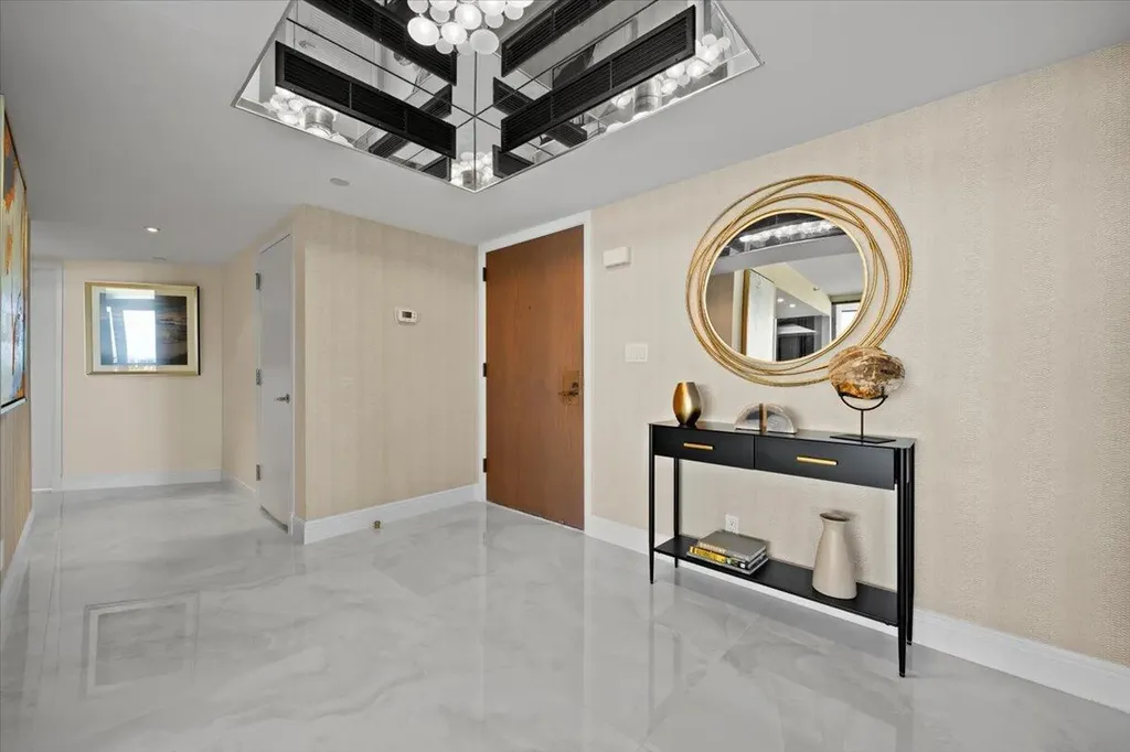 100 Lakeshore Drive North Palm Beach FL 33408