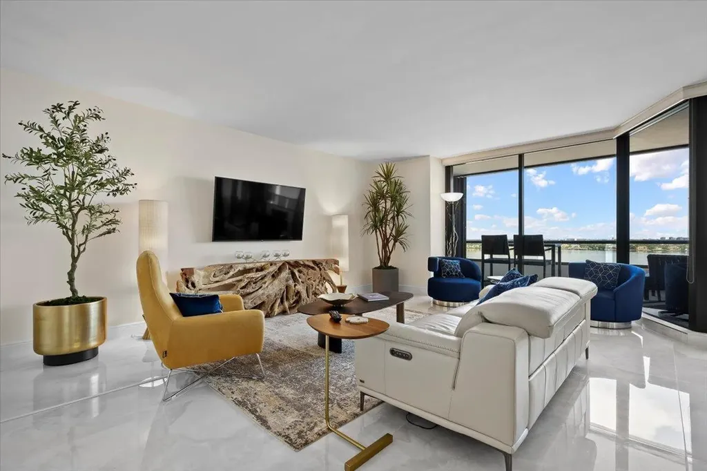 100 Lakeshore Drive North Palm Beach FL 33408