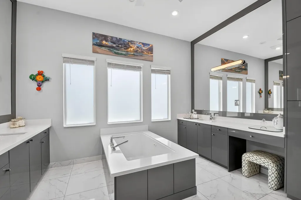 9193 Seahorse Bay Drive Boynton Beach FL 33473