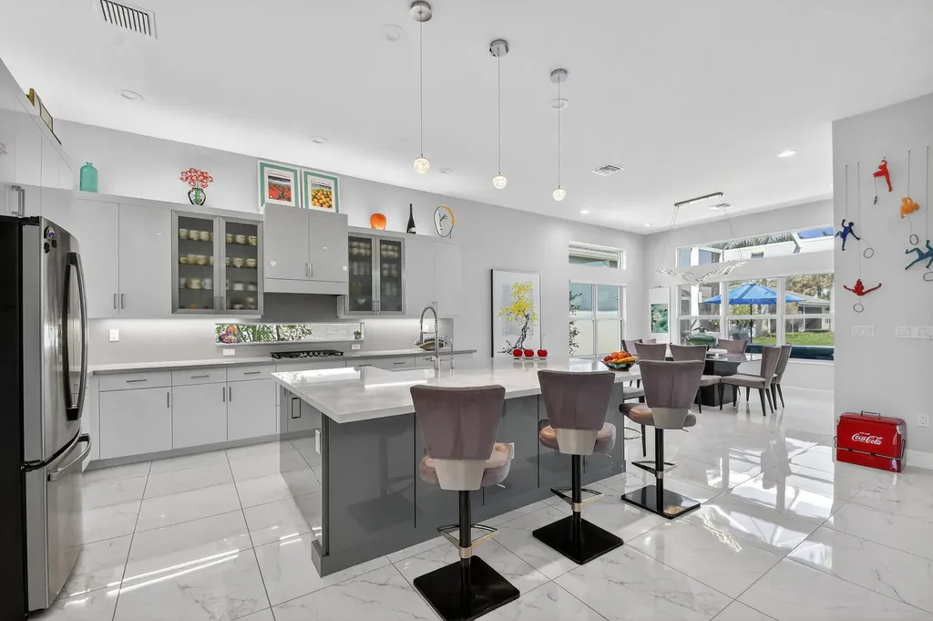 9193 Seahorse Bay Drive Boynton Beach FL 33473
