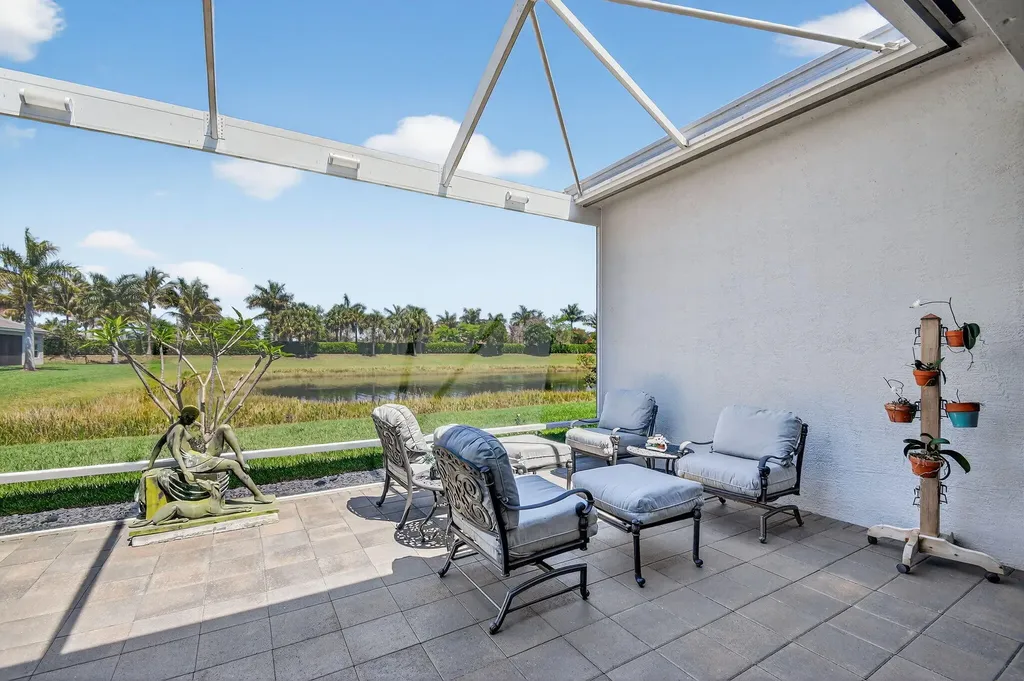 9193 Seahorse Bay Drive Boynton Beach FL 33473