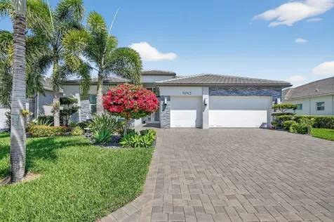 9193 Seahorse Bay Drive Boynton Beach FL 33473