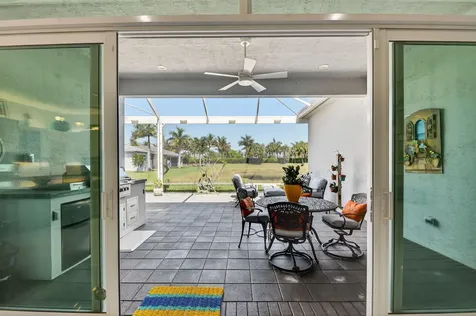 9193 Seahorse Bay Drive Boynton Beach FL 33473