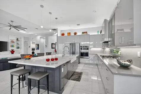 9193 Seahorse Bay Drive Boynton Beach FL 33473