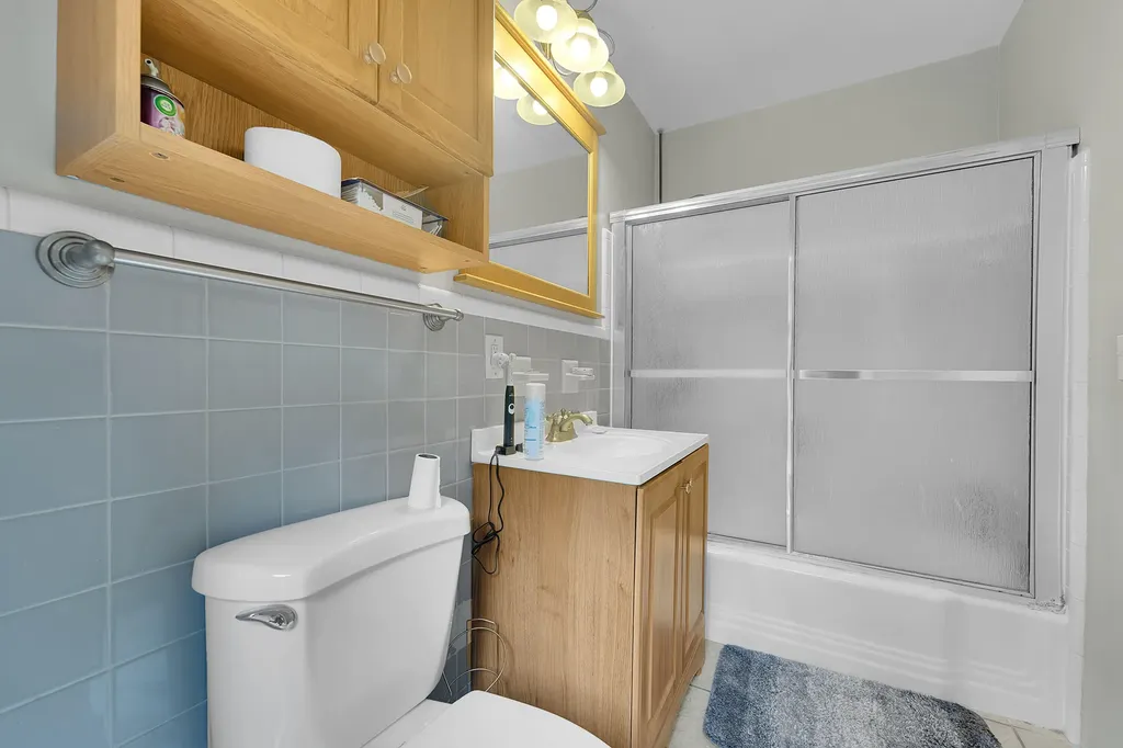 720 NE 23rd Place Pompano Beach FL 33064