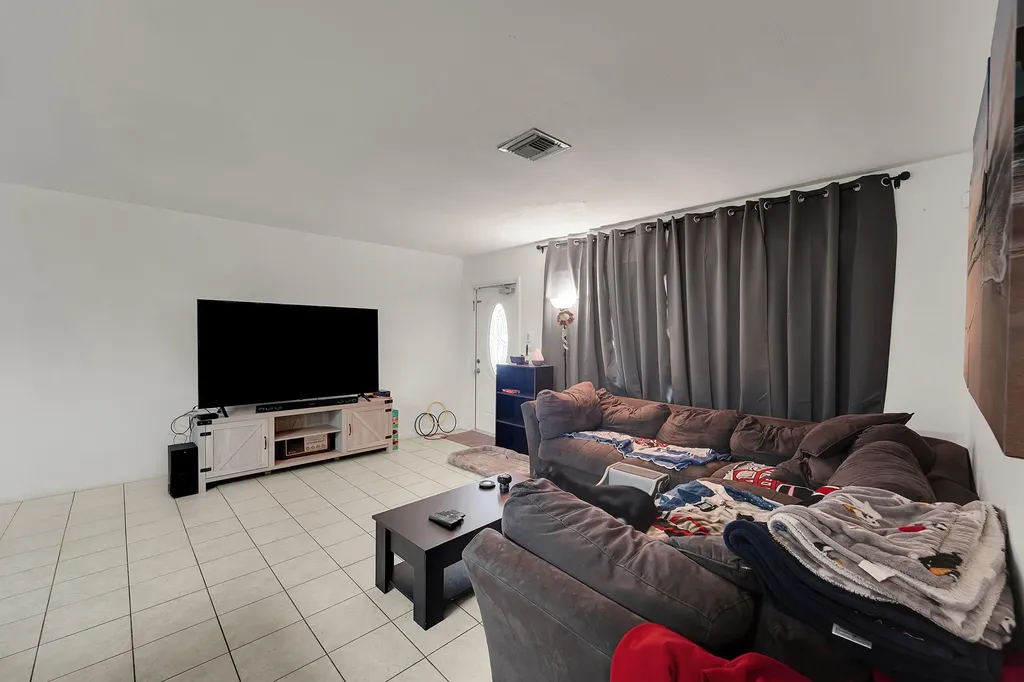720 NE 23rd Place Pompano Beach FL 33064