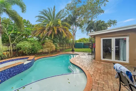 720 NE 23rd Place Pompano Beach FL 33064