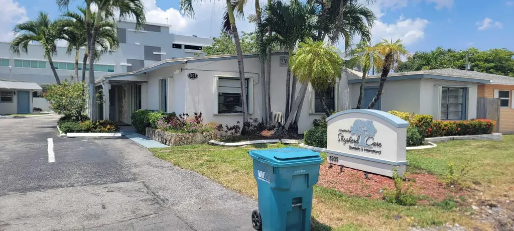 5935 Taft Street Hollywood FL 33021