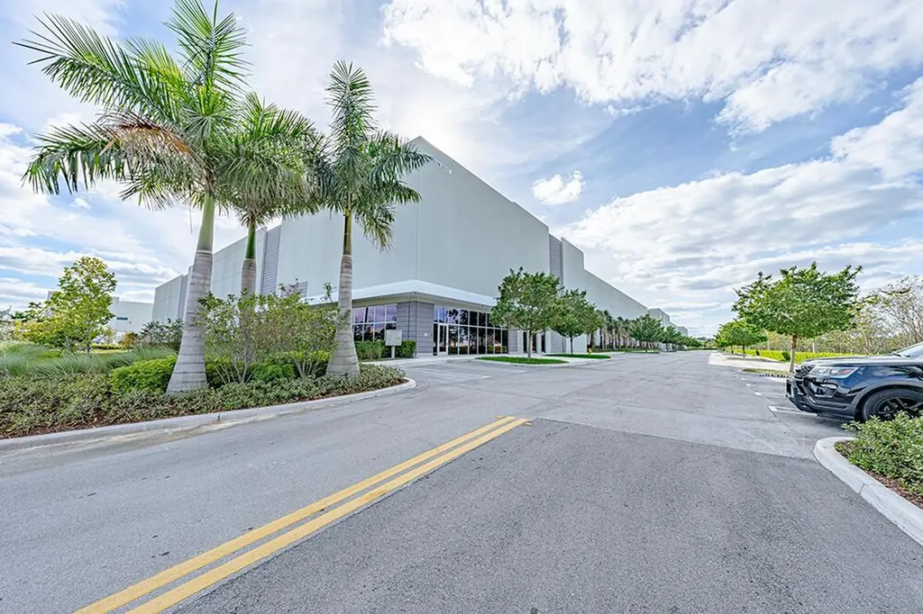 12000 NW 39th Street Coral Springs FL 33065