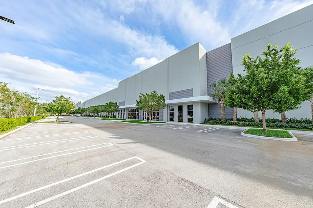 12000 NW 39th Street Coral Springs FL 33065
