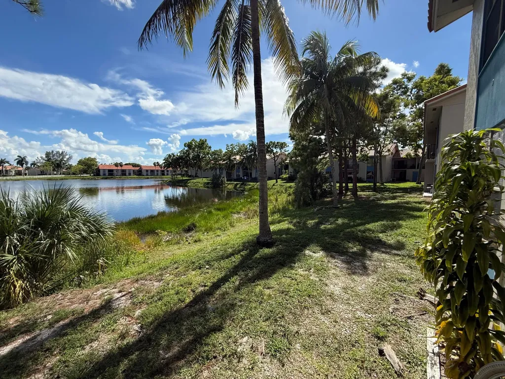 1740 Windorah Way West Palm Beach FL 33411