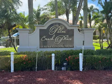 1740 Windorah Way West Palm Beach FL 33411