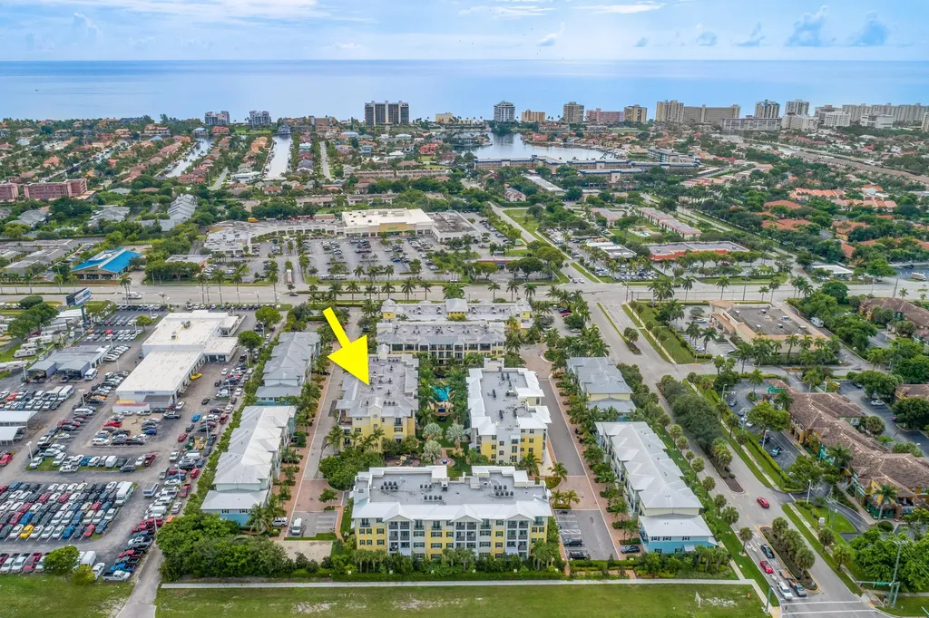 226 N Latitude Circle Delray Beach FL 33483