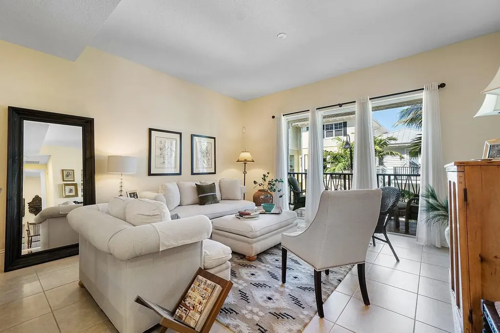 226 N Latitude Circle Delray Beach FL 33483