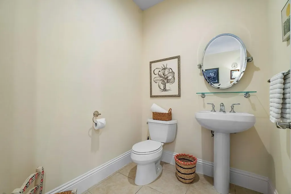 226 N Latitude Circle Delray Beach FL 33483