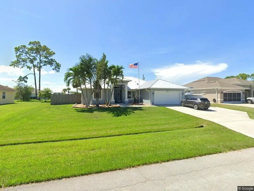 1786 SW Cordova Street Port St Lucie FL 34987