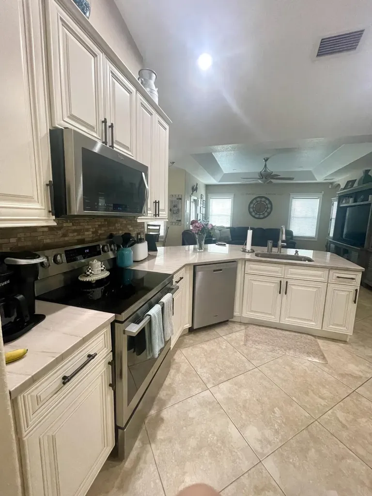 1786 SW Cordova Street Port St Lucie FL 34987