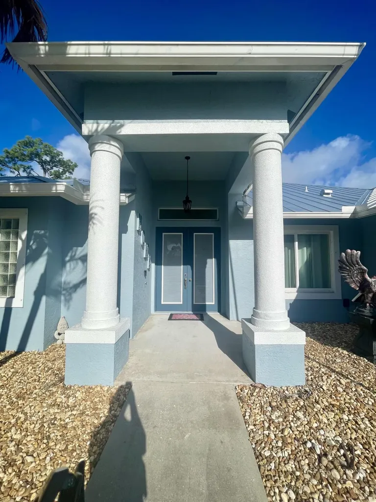 1786 SW Cordova Street Port St Lucie FL 34987