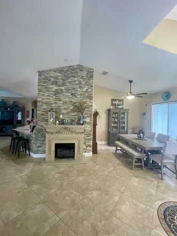 1786 SW Cordova Street Port St Lucie FL 34987