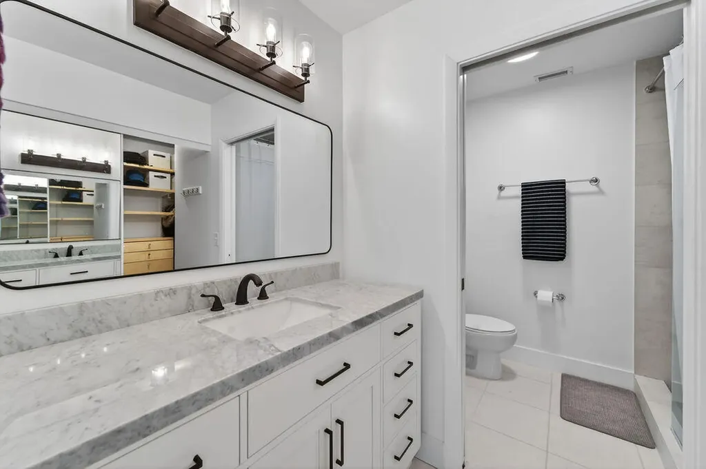 1701 Sabal Ridge Circle Palm Beach Gardens FL 33418