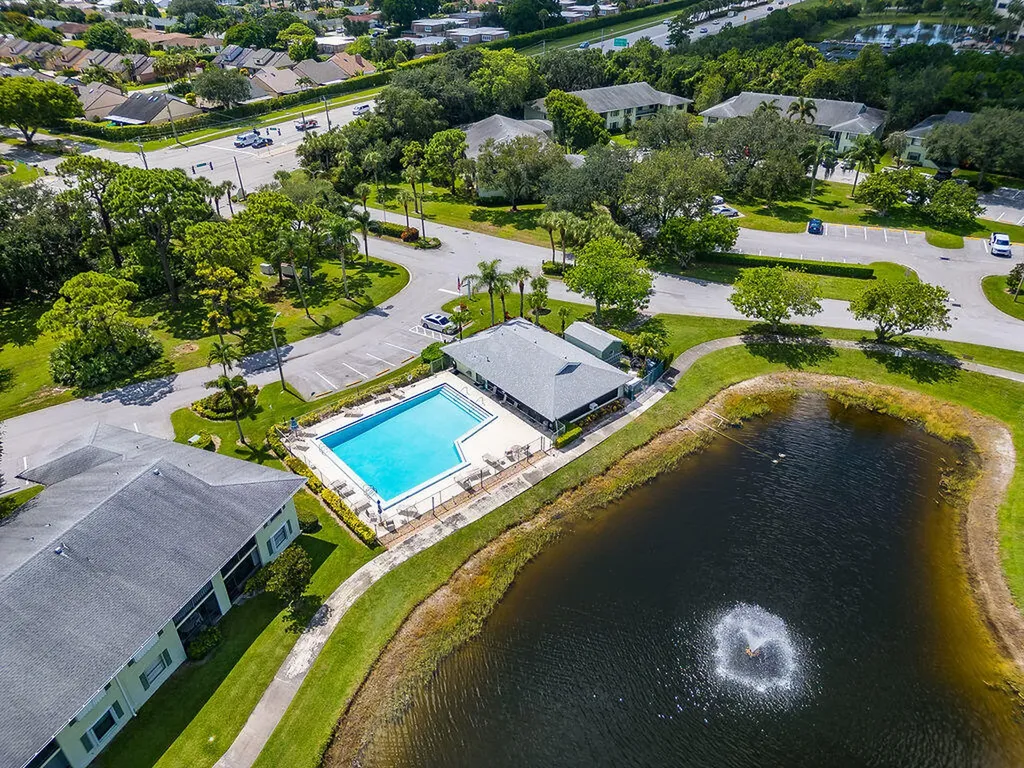 1701 Sabal Ridge Circle Palm Beach Gardens FL 33418