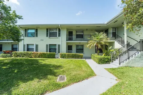 1701 Sabal Ridge Circle Palm Beach Gardens FL 33418