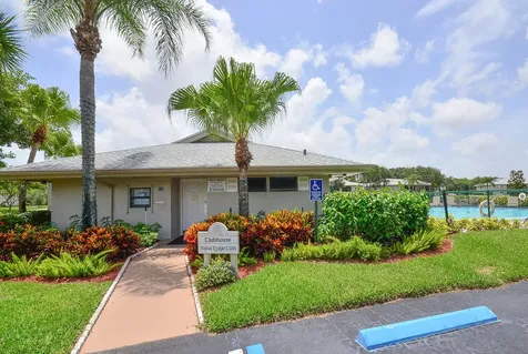 1701 Sabal Ridge Circle Palm Beach Gardens FL 33418