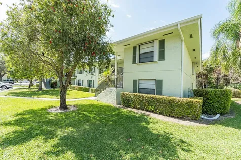 1701 Sabal Ridge Circle Palm Beach Gardens FL 33418