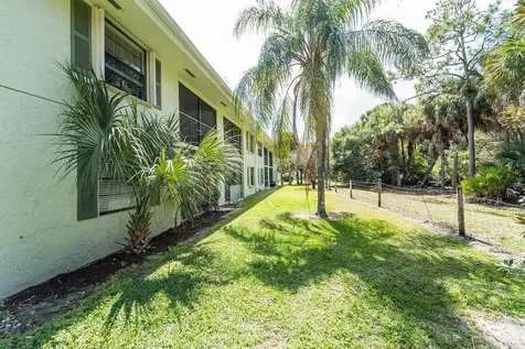 1701 Sabal Ridge Circle Palm Beach Gardens FL 33418